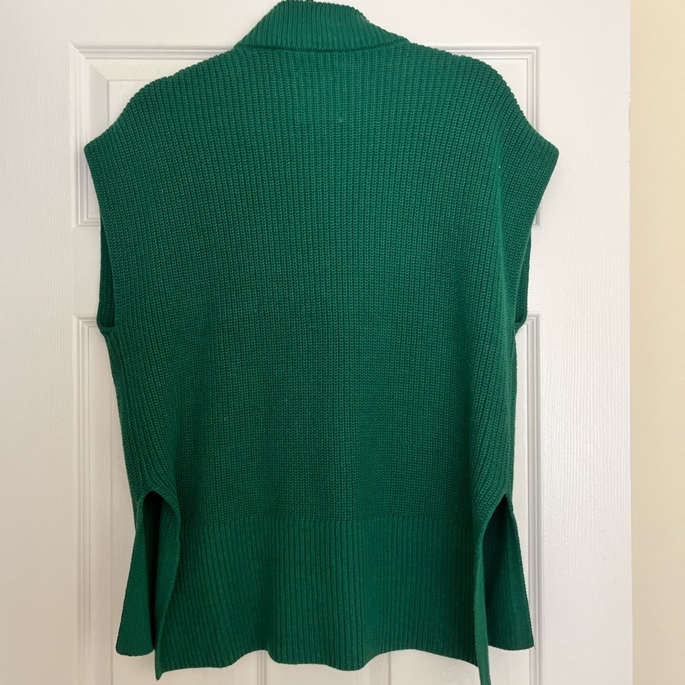 Green Sleeveless Knit Sweater with Zipper - Picture 2 of 2